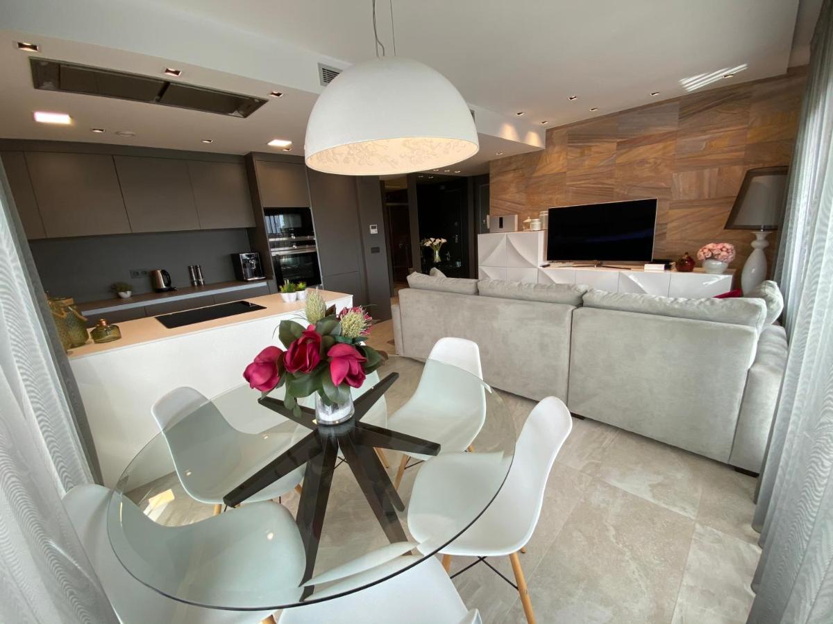 BIOKO DE LUX - Cabo Roig Orihuela Exterior foto